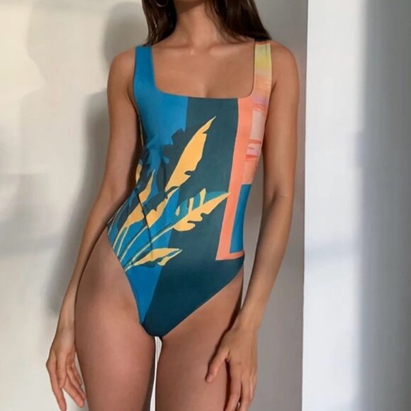 Aritzia Babaton Summer Printed Women’s Bodysuit Thong Size L - Picture 1 of 7